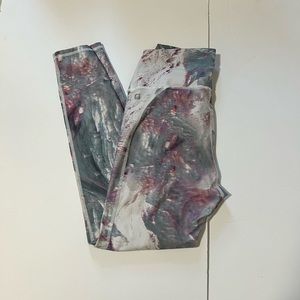 Fabletics leggings size Medium